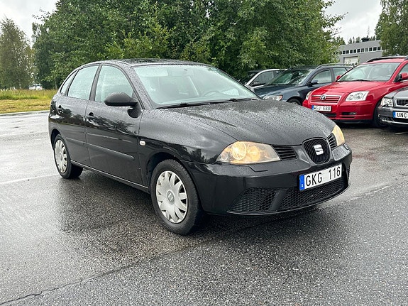 Seat Ibiza 4 of 12