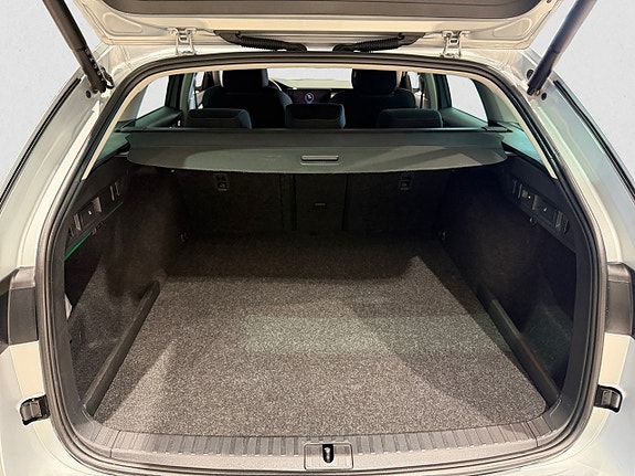 Skoda Octavia 11 of 21