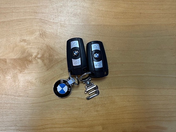 BMW 335i 21 of 22