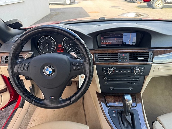 BMW 335i 19 of 22