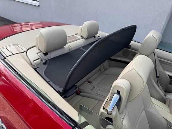 BMW 335i 12 of 22