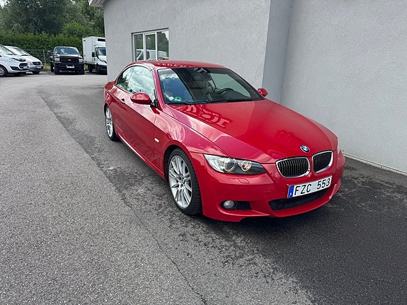BMW 335i 14 of 22