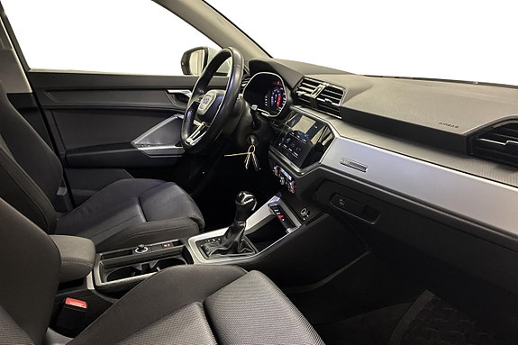 Audi Q3 19 of 25