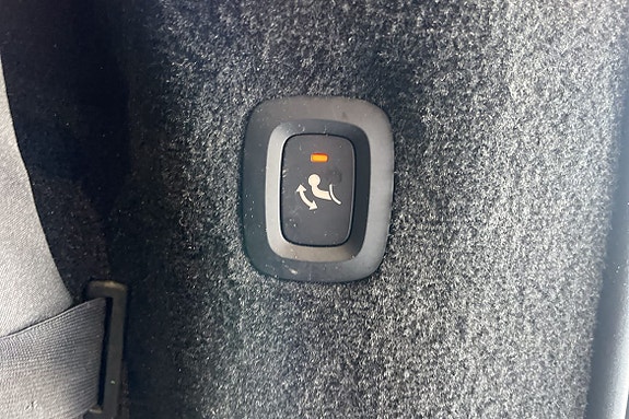 Volvo V90 16 of 17
