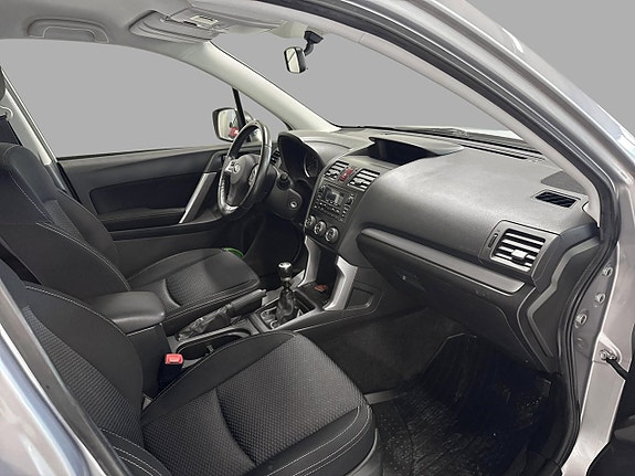 Subaru Forester 10 of 15