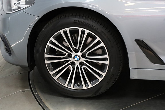 BMW 520d 29 of 29
