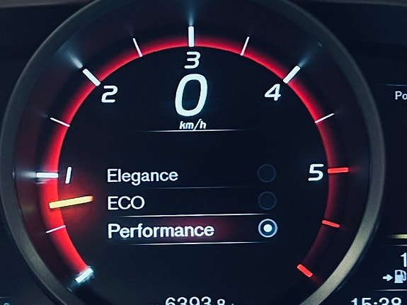 Volvo V60 21 of 27