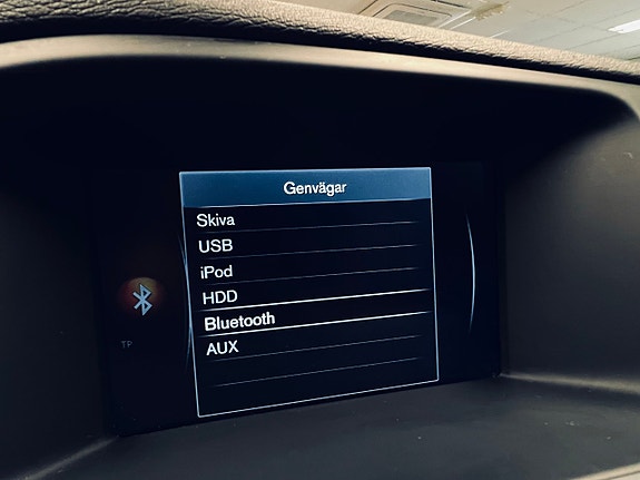 Volvo V60 18 of 27