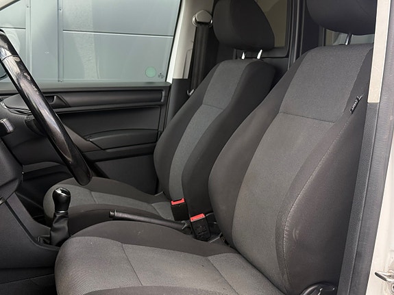 Volkswagen Caddy 19 of 25