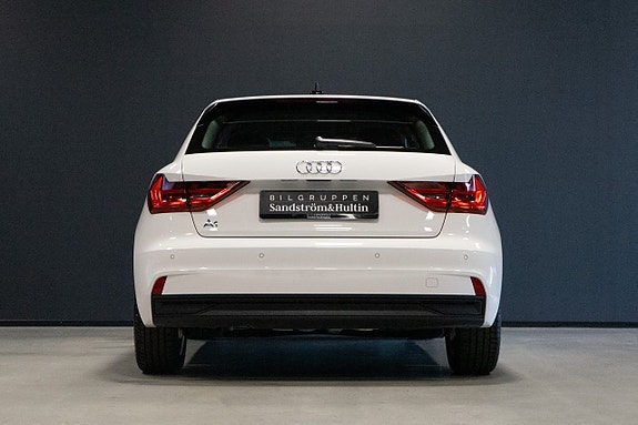 Audi A1 8 of 18