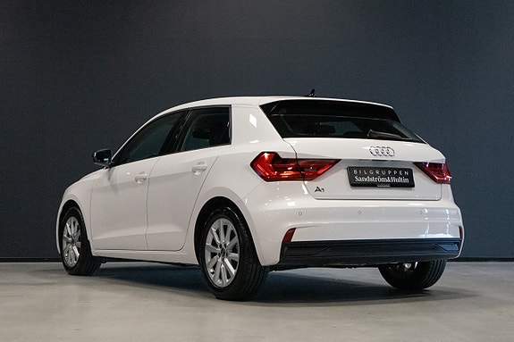Audi A1 4 of 18