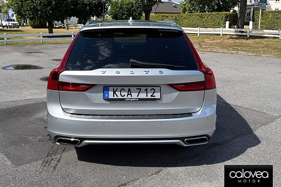 Volvo V90 4 of 14