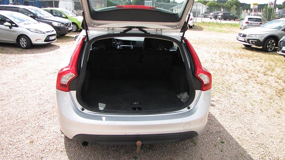 Volvo V60 8 of 10