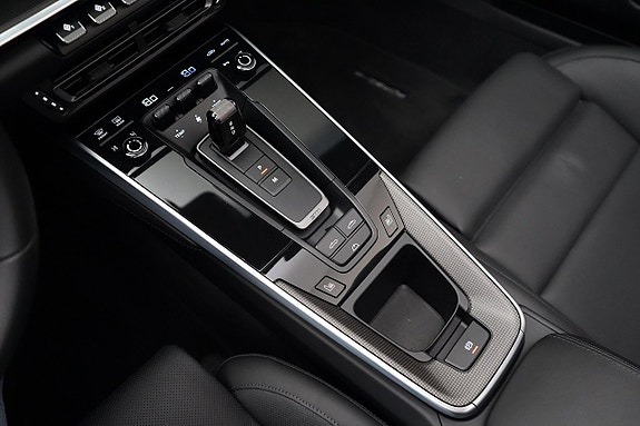 Porsche 911 17 of 28