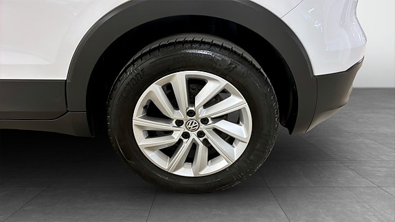 Volkswagen T-Cross 6 of 12