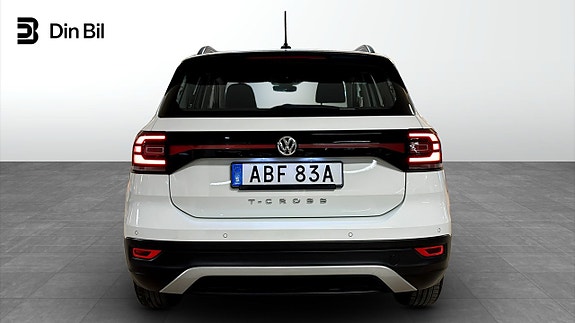 Volkswagen T-Cross 5 of 12