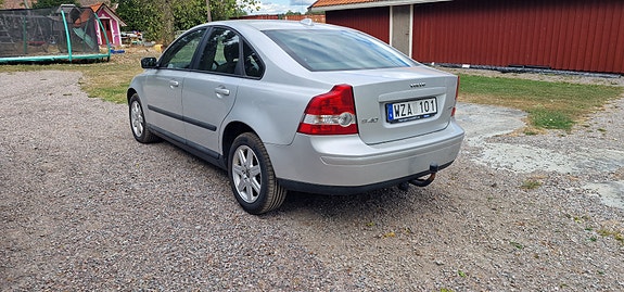 Volvo S40 4 of 8