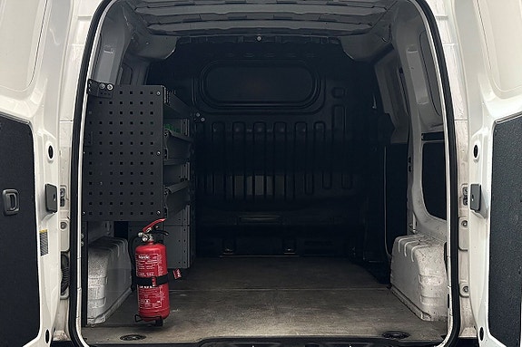 Nissan e-NV200 13 of 29