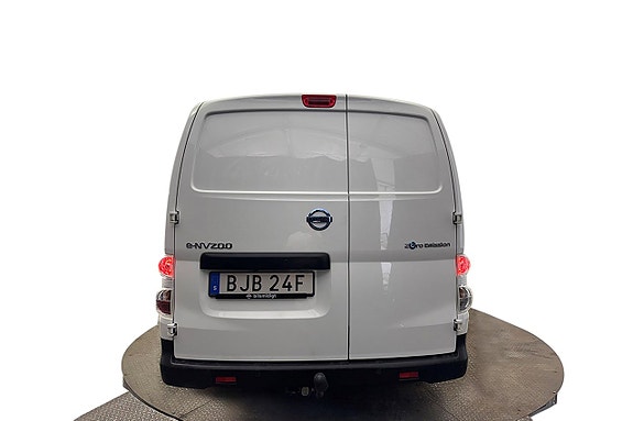Nissan e-NV200 7 of 29