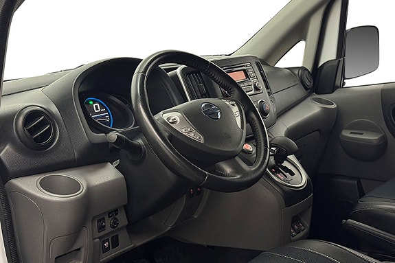 Nissan e-NV200 15 of 29