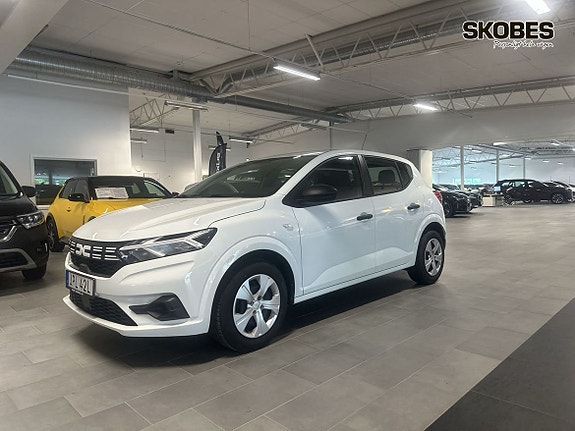 Dacia Sandero 3 of 16
