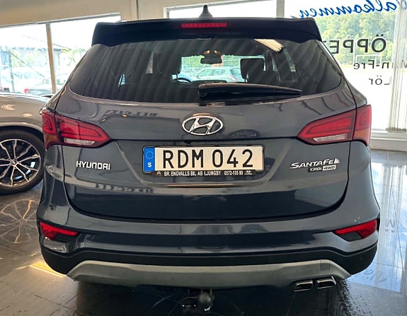 Hyundai Santa Fe 9 of 25