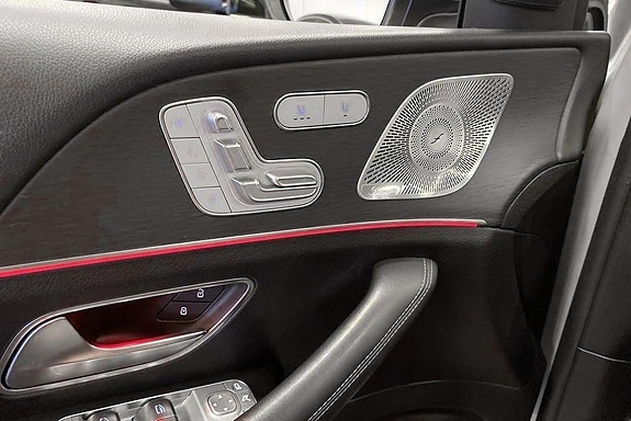 Mercedes-Benz GLE400 d 10 of 16