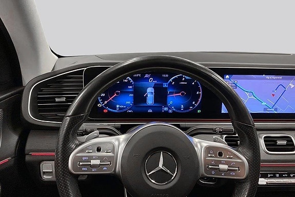 Mercedes-Benz GLE400 d 8 of 16