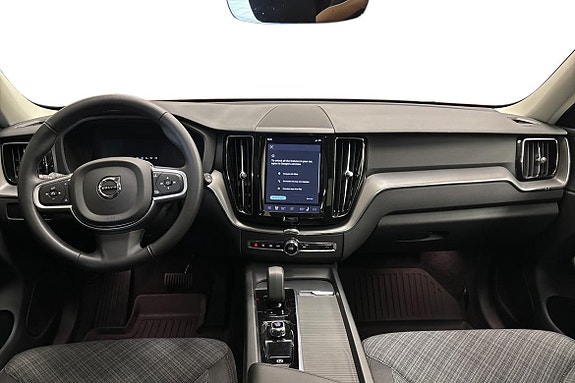 Volvo XC60 9 of 27