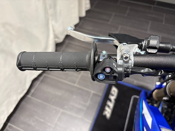 Yamaha WR450F/Öppningserbjudande NU: 109900 /ECU-låsning / KYB-fjädring 8 of 15