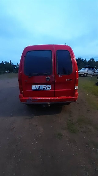 Volkswagen Caddy 2 of 8