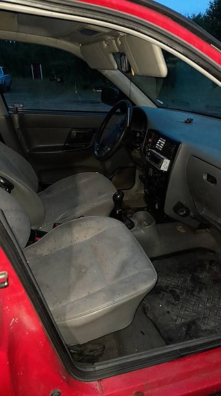 Volkswagen Caddy 6 of 8