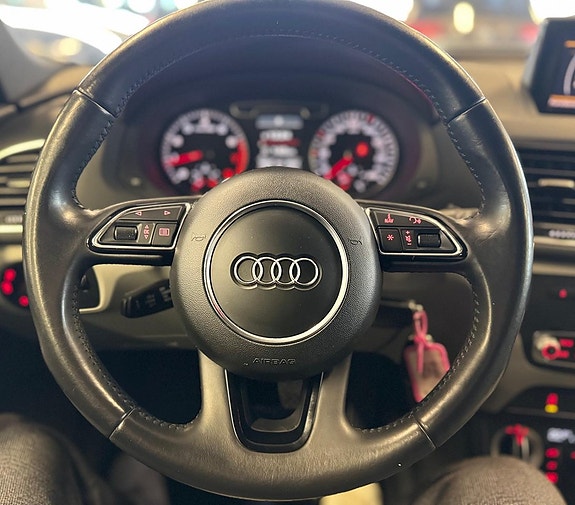 Audi Q3 11 of 14