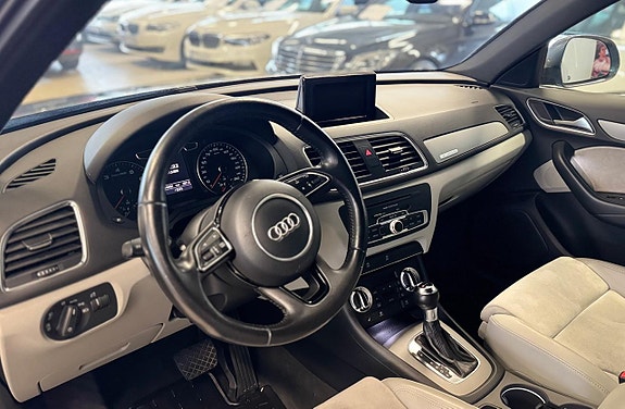 Audi Q3 9 of 14