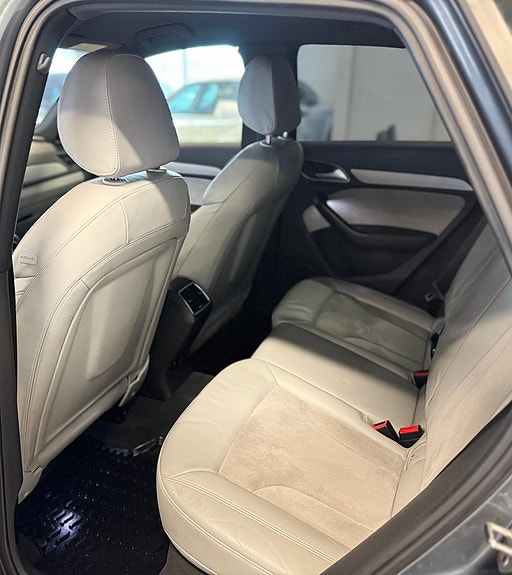 Audi Q3 14 of 14