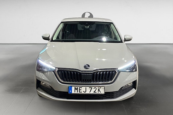 Skoda Scala 10 of 17