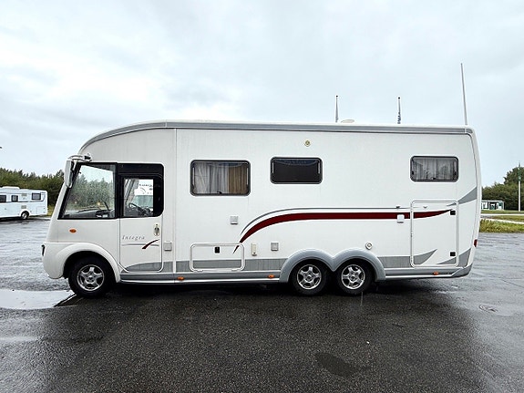 Eura Mobil Integra 740 EB Alde 4 of 17