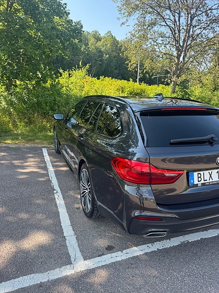 BMW 520d 4 of 13
