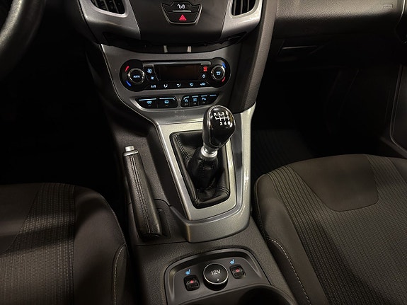 Ford Focus 25 of 27