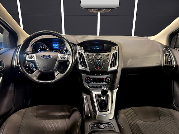 Ford Focus 27 of 27