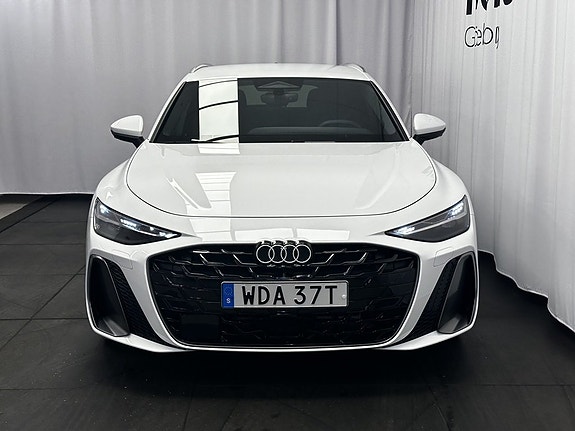 Audi A6 5 of 23