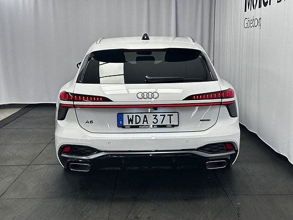 Audi A6 3 of 23