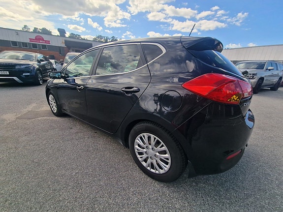 Kia Ceed 5 of 19