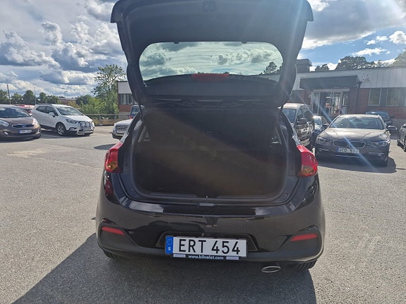 Kia Ceed 8 of 19
