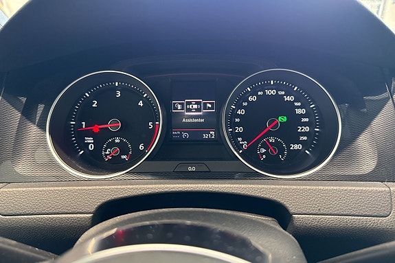 Volkswagen Golf I 19 of 26