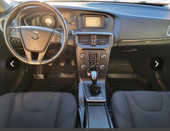 Volvo V40 4 of 7