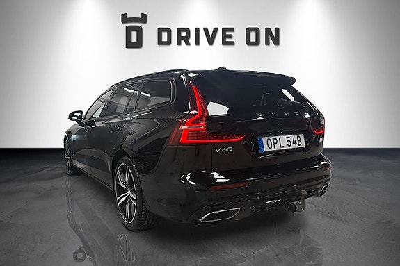 Volvo V60 4 of 22