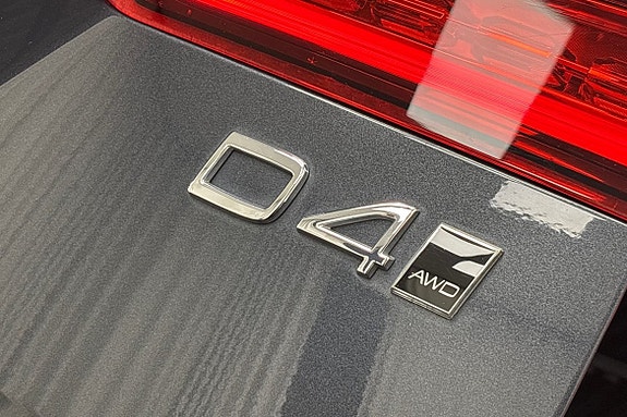 Volvo V60 Cross Country 23 of 27