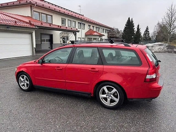 Volvo V50 8 of 8