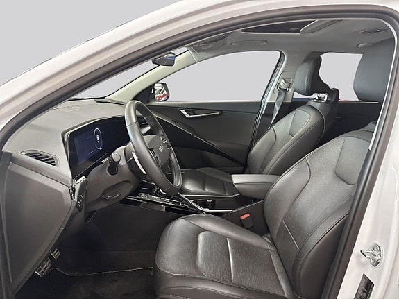 Kia Niro 8 of 15